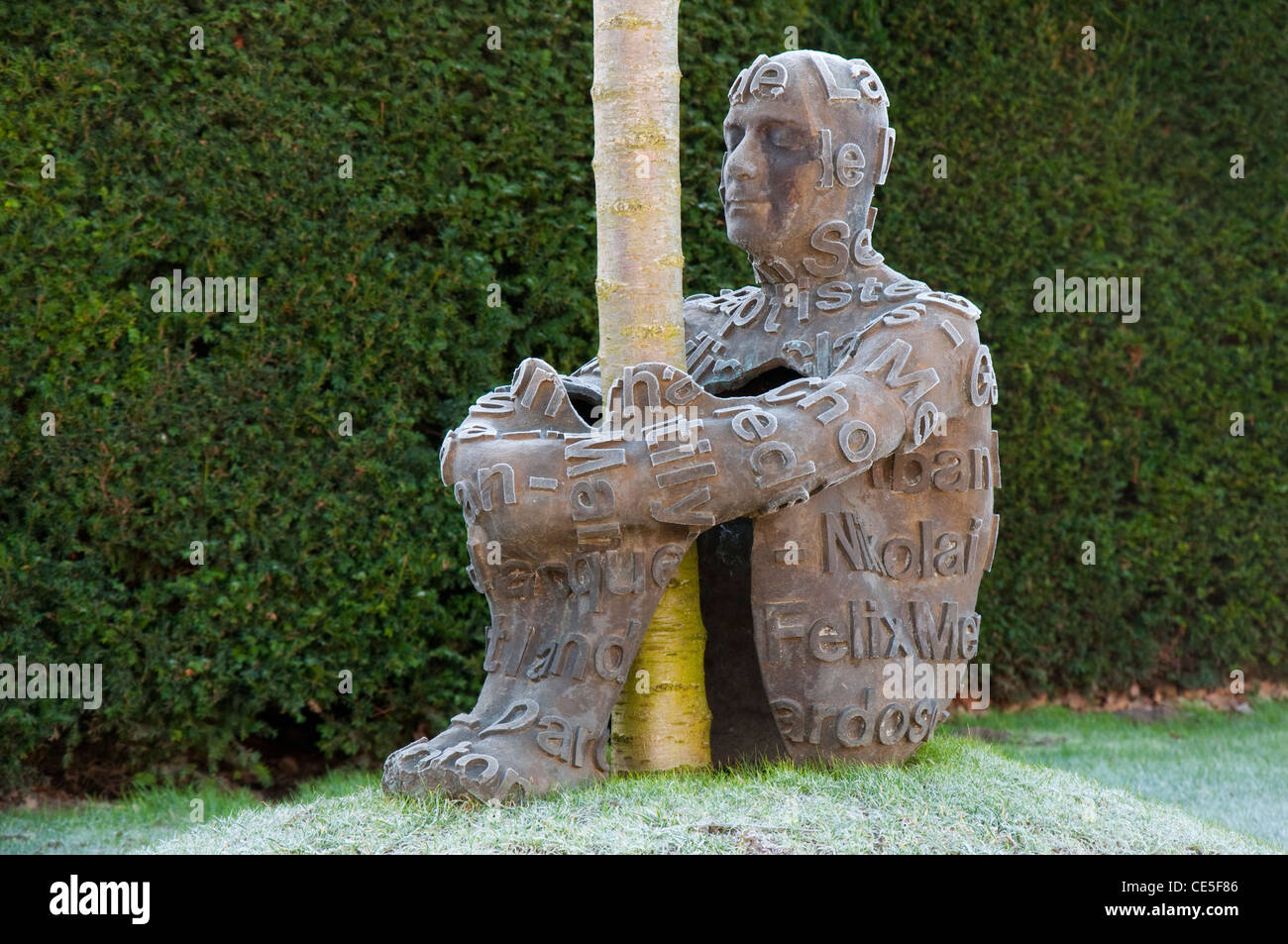 Stück von Jaume Plensa in Yorkshire Sculpture Park in West Bretton, Wakefield Yorkshire England UK Stockfoto