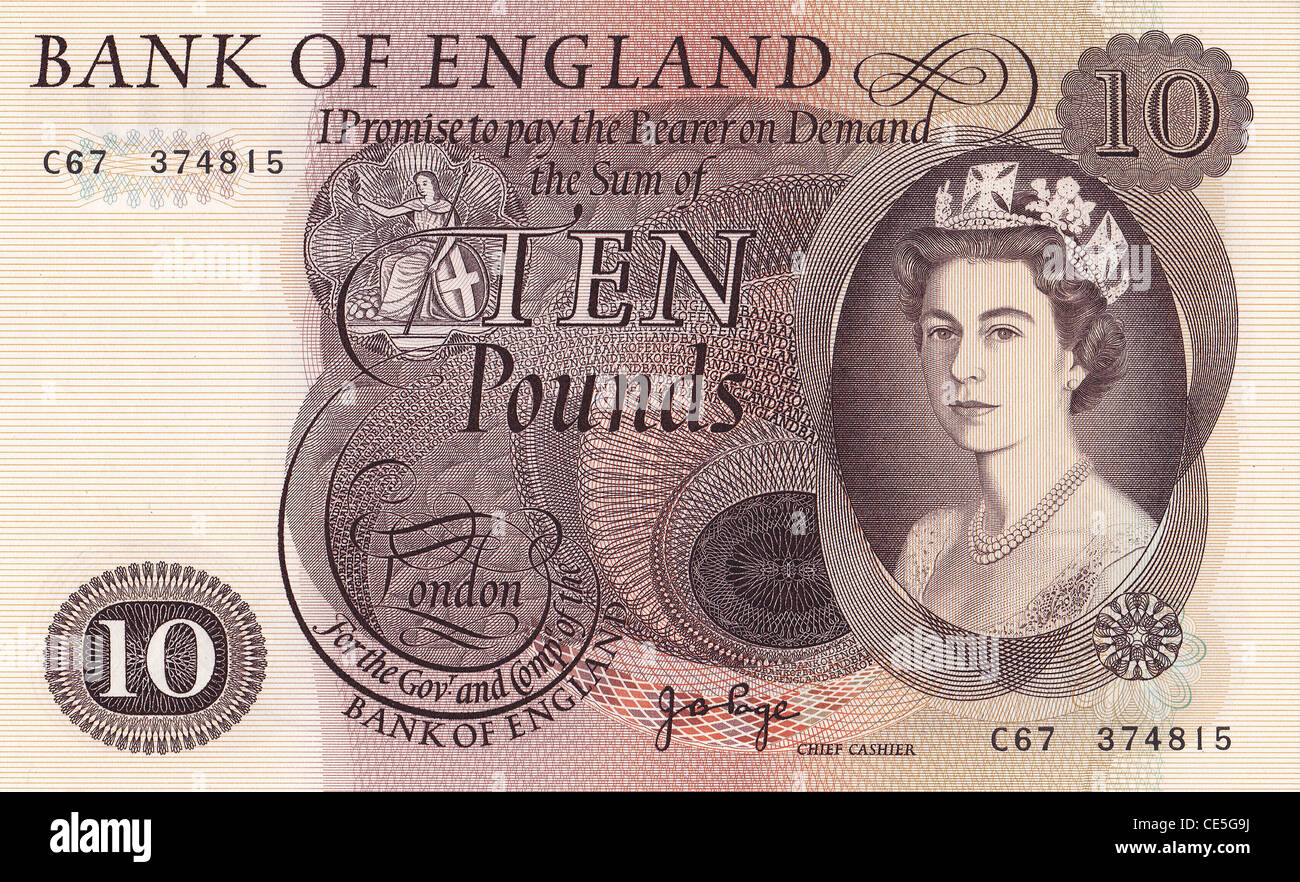 10-Pfund-Banknote vor dem Dezimalstellen mit komplizierten Designs, historischen Zahlen und dem alten britischen Währungsstil. Stockfoto