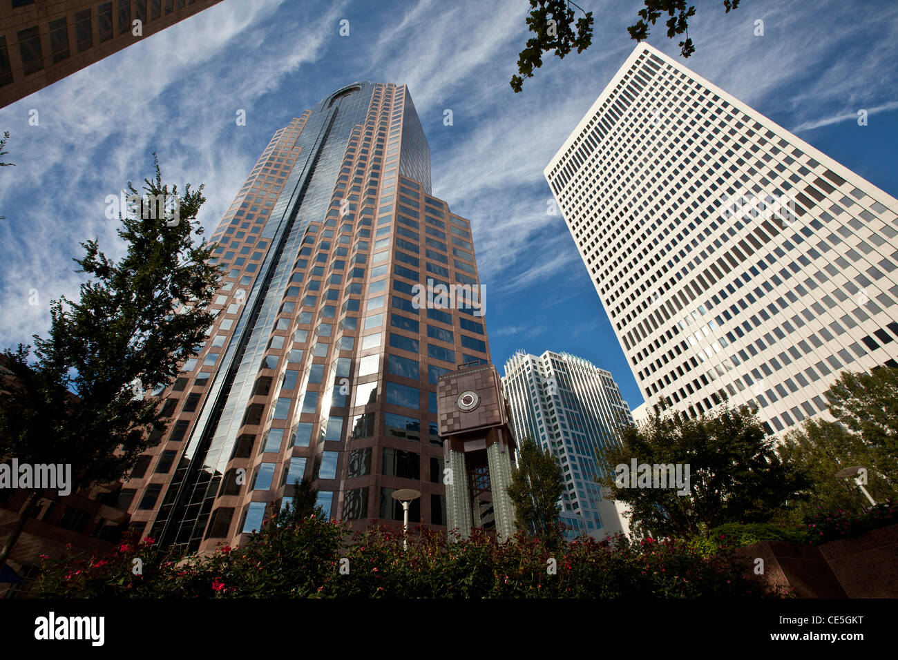 Blick auf One Wells Fargo Center zuvor eine Wachovia Center Bürokomplex in Charlotte, North Carolina. Stockfoto