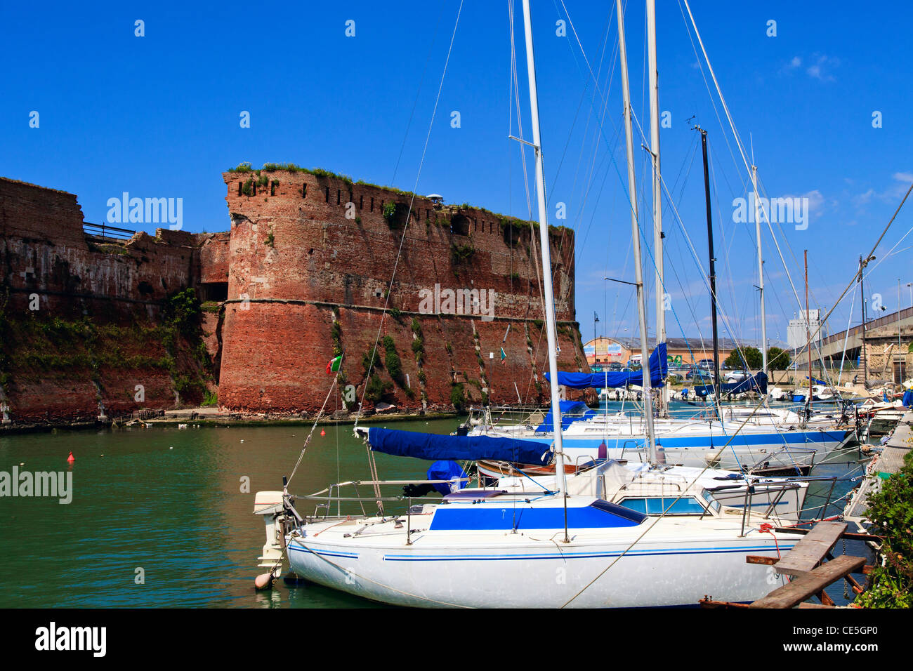 Mediceo Hafen von Livorno Stockfoto