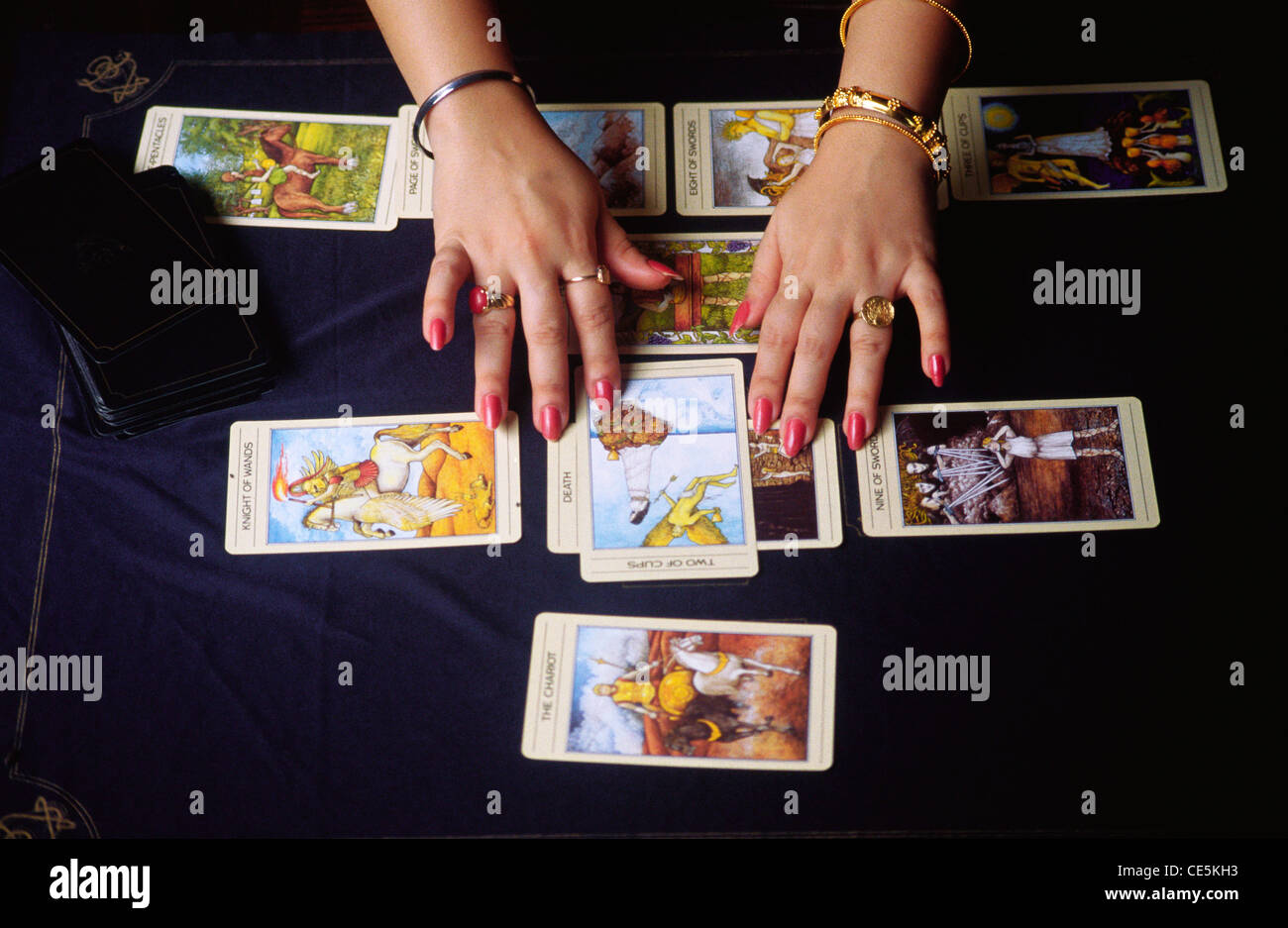 Tarot-Karte lesen Stockfoto