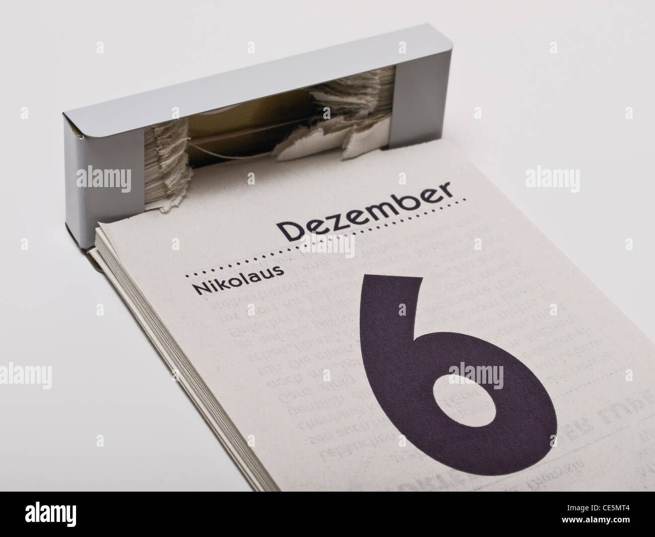 Ein Kalender weitergeleitet Den 06. Dezember, Nikolaus, ein | Ein Kalender zeigt Dezember 6th St Nicholas Day Stockfoto