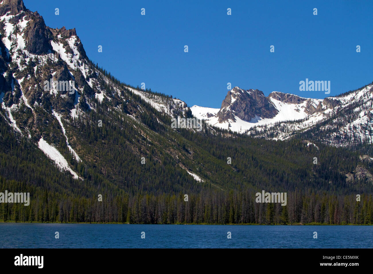 Stanley-See und McGown Peak befindet sich in der Sawtooth National Recreation Area, Custer County, Idaho, USA. Stockfoto
