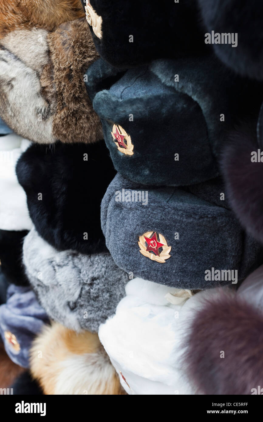 Russland, Oblast Moskau, Moskau, Roter Platz, Souvenir Ushanka russischen Pelz Hüte Stockfoto