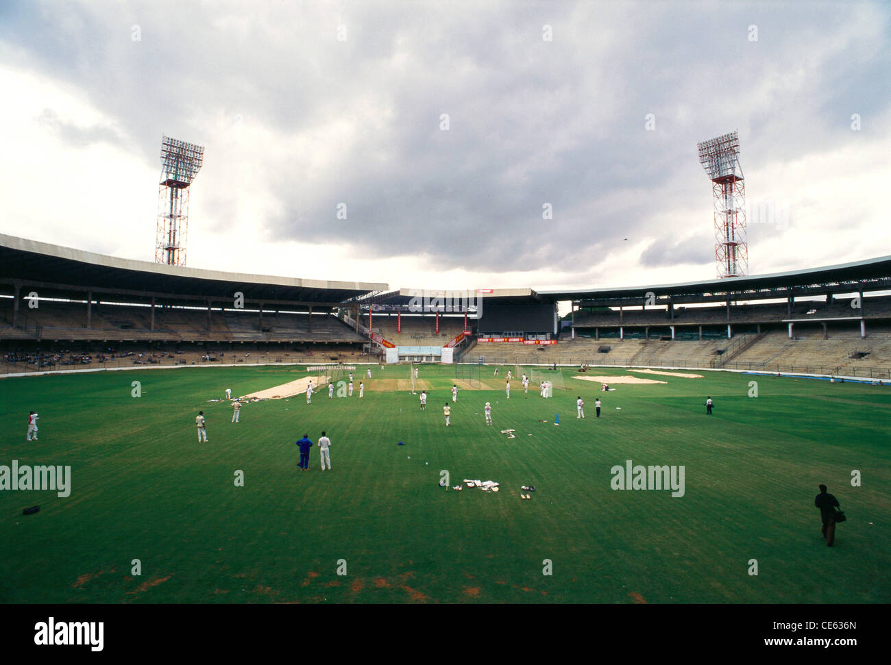 Cricket-Spiel im Wankhede Stadium Bombay Mumbai Maharashtra Indien Stockfoto