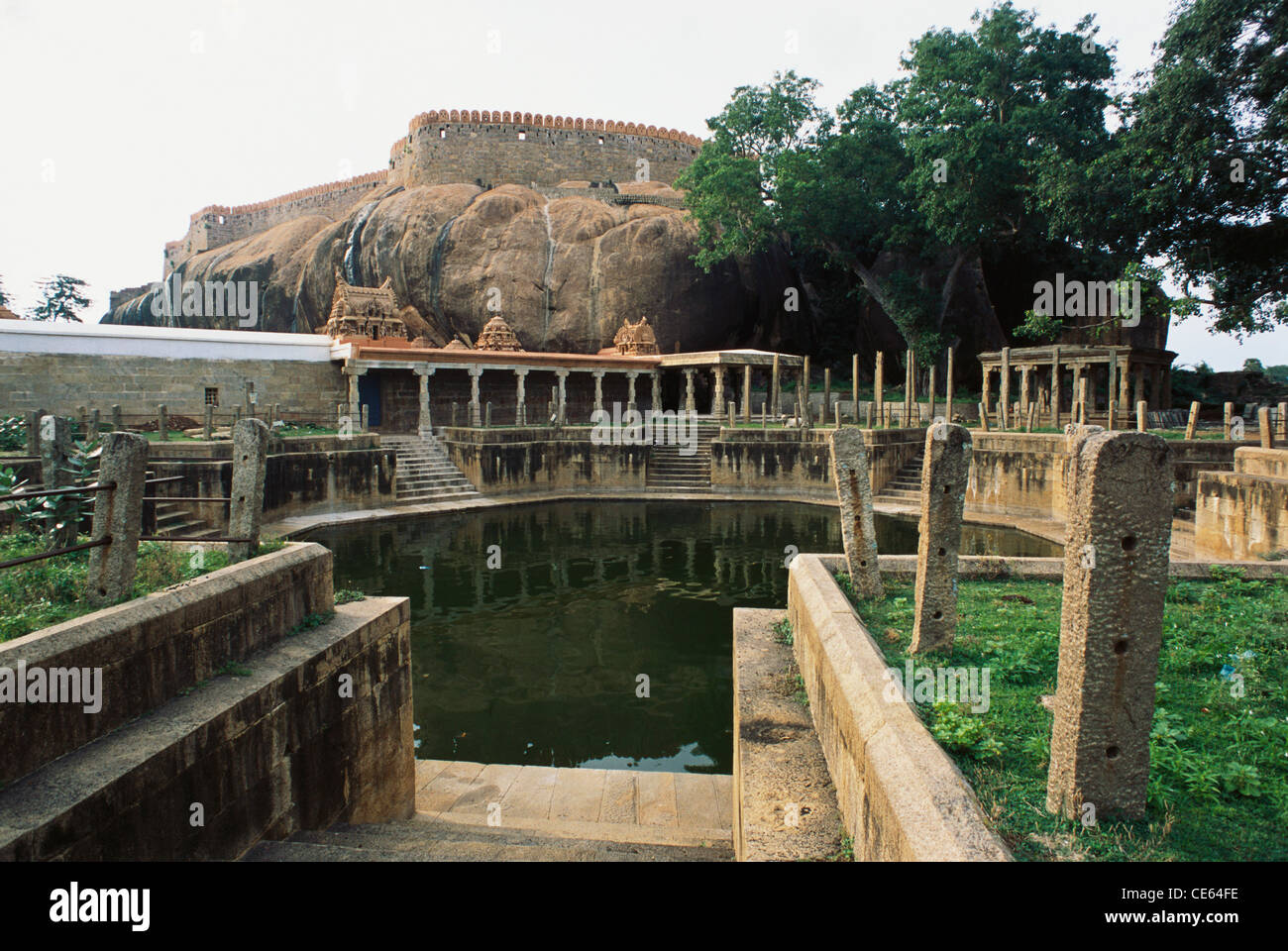 Thirumayam Fort mit Wassertank; Thirumayam; Pudukkottai Bezirk; Tamil Nadu; Indien; Asien Stockfoto