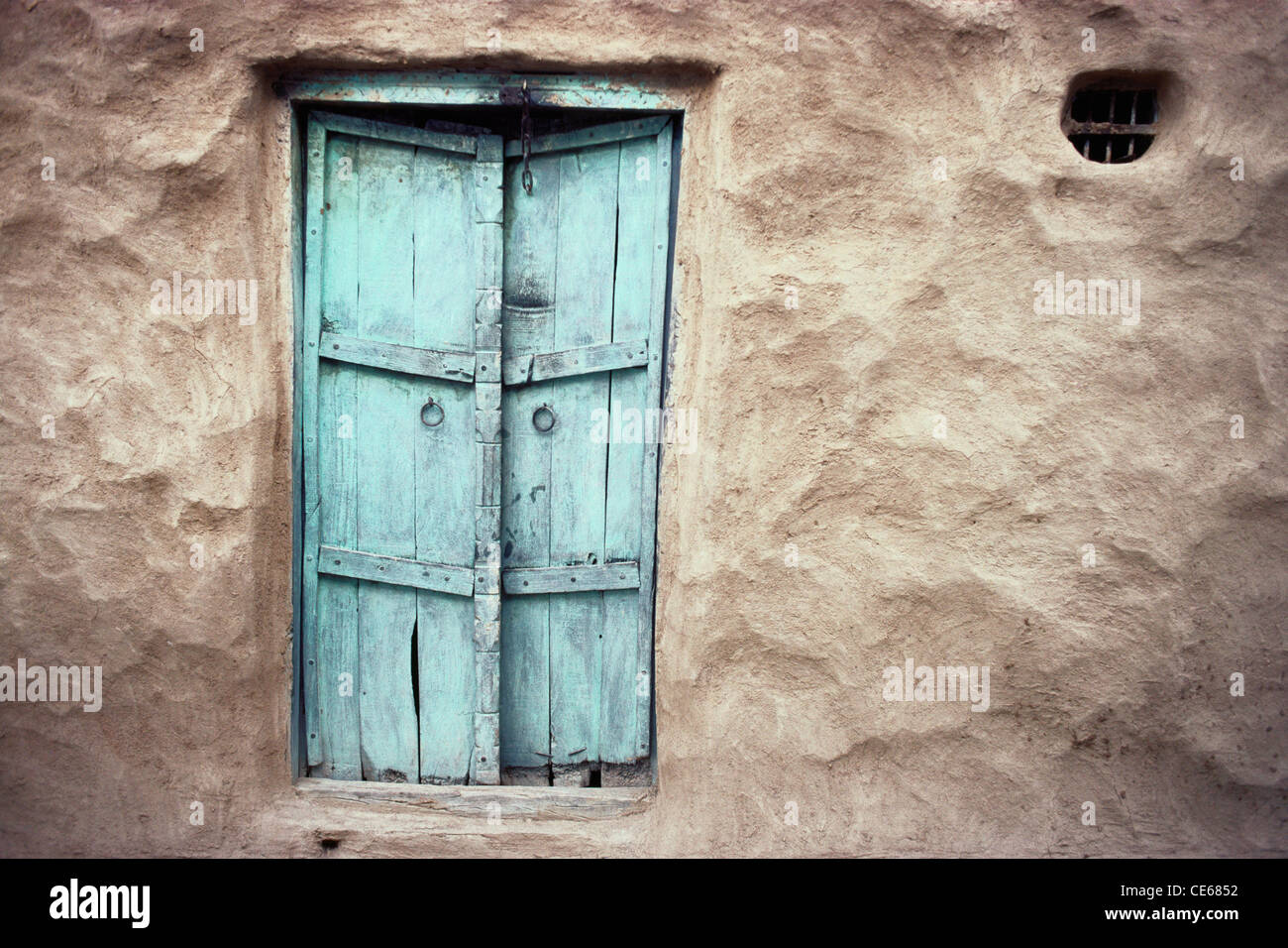 Tür von Schlamm Haus in Vrindavan Uttar Pradesh Indien Stockfoto