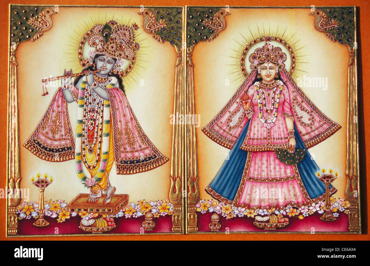Radha Krishna spielt Querflöte Miniaturmalerei auf Elfenbein Stockfoto