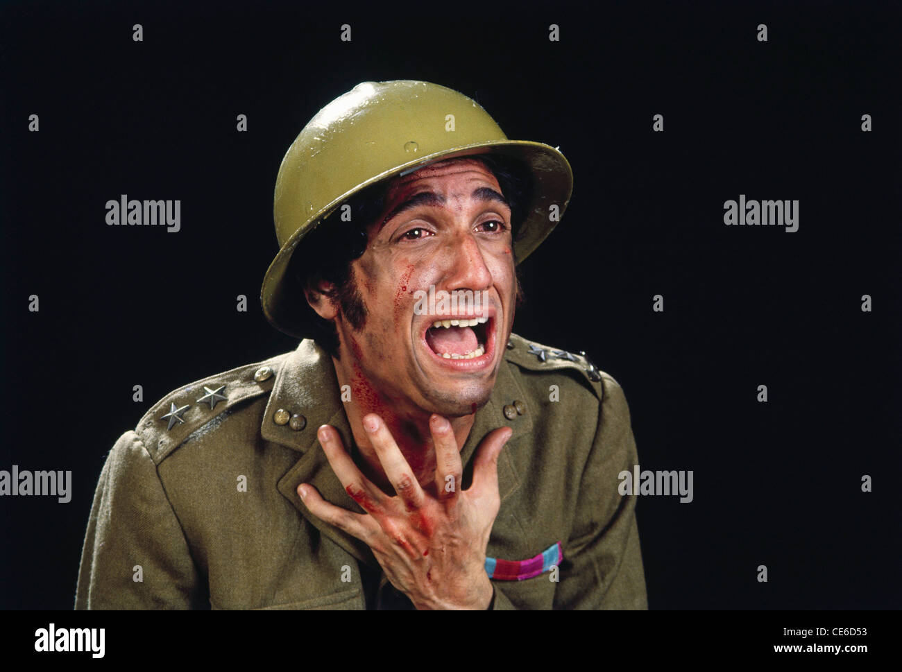 Verletzte Armee Militär Soldat schreien Stockfoto