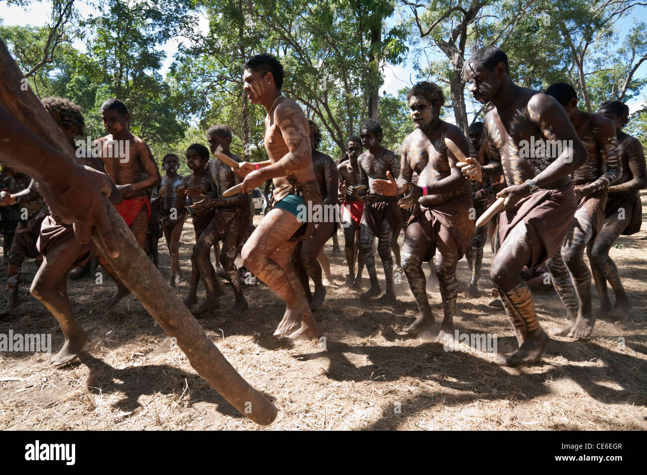 Einheimische Tänzer beim Laura Aboriginal Dance Festival. Laura, Queensland, Australien Stockfoto