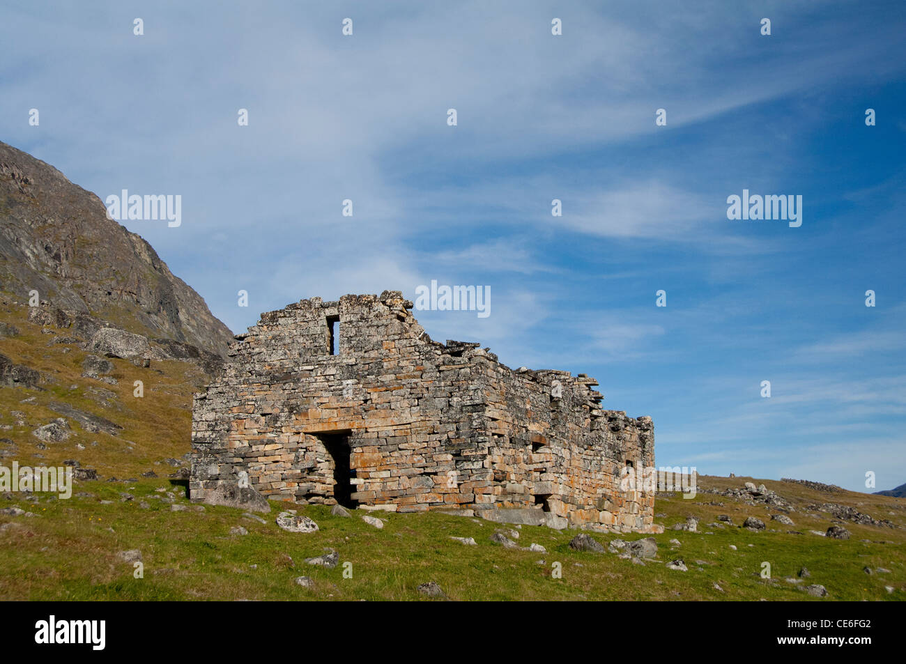 Grönland qaqortoq, hvalsey (aka Whale Island). 14 C. Stein Ruinen von hvalsey Kirche (aka hvalso kirkeruin). Stockfoto