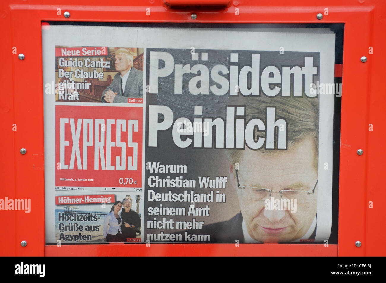 Express Zeitung Auf Verkauf In Sb Automaten Stockfotografie Alamy