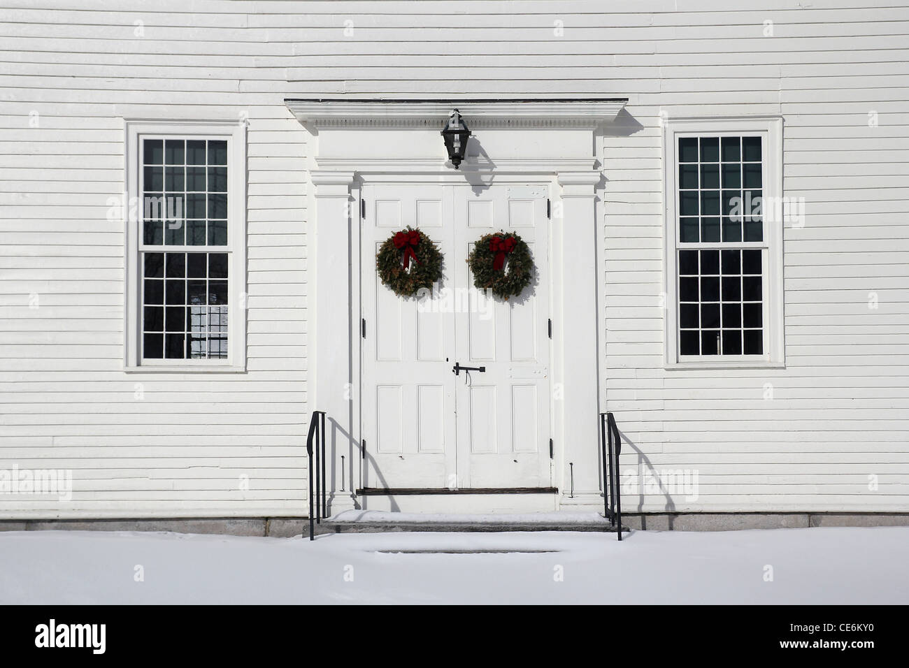 Ein Winter-Blick auf Türen für das Mittelhaus treffen Jaffrey Stockfoto