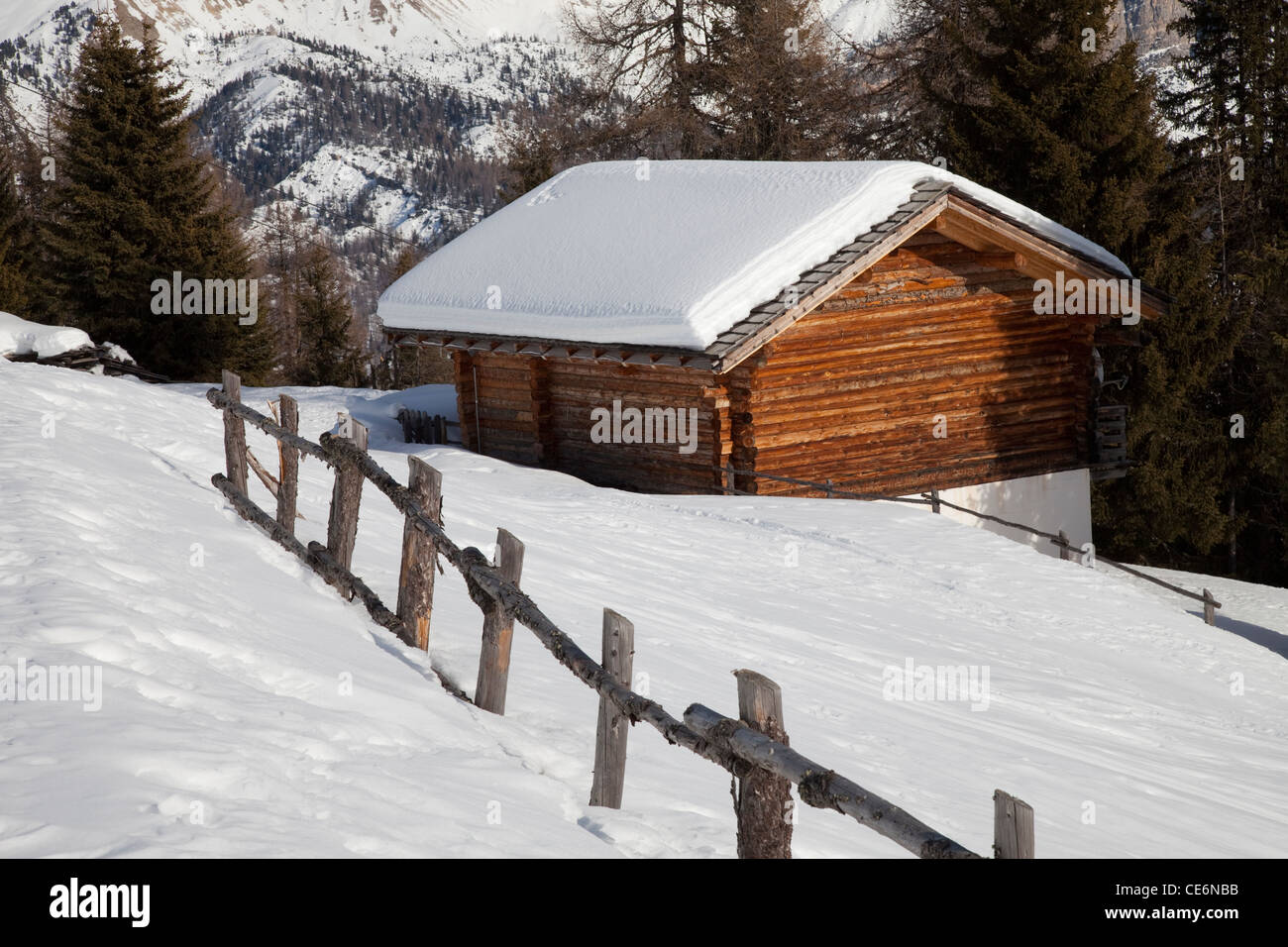 Lodge, Abtei Badia, Natur park Fanes-Sennes-Prags, Dolomiten, Südtirol, Italien, Europa Stockfoto