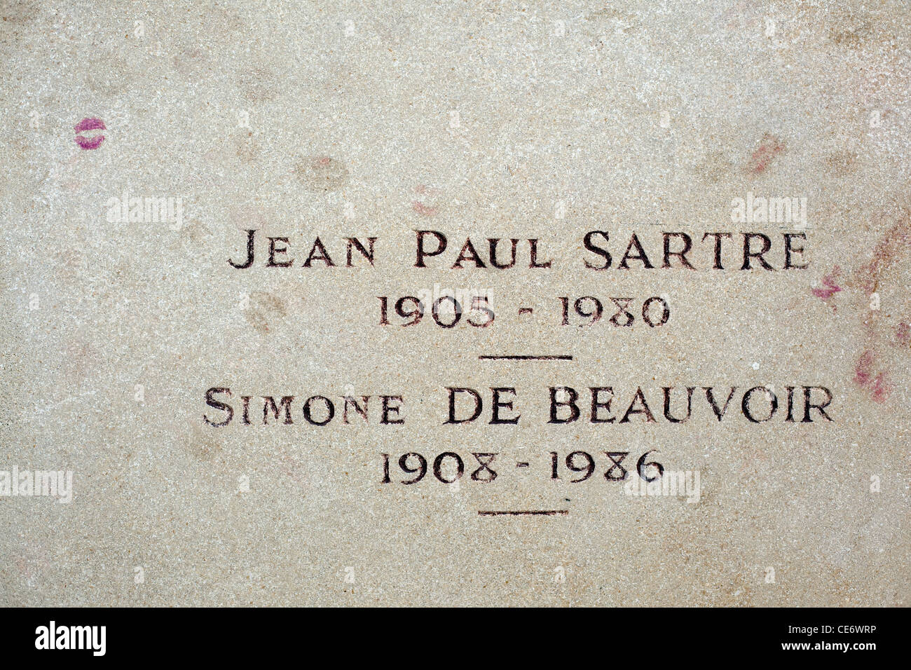 Grab von Schriftstellern und Philosophen Jean Paul Sartre und Simone de Beauvoir in Friedhof Montparnasse, Paris. Stockfoto