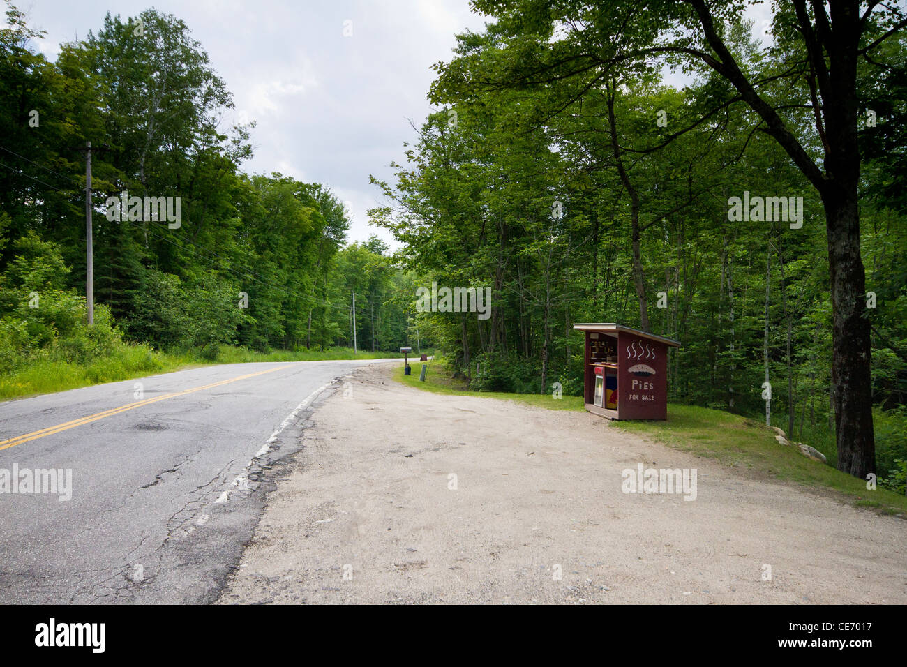 Essen Stand entlang einer Straße am Bear River (RT. 26) in Newry, Maine in der Nähe von Grafton Notch State Park Stockfoto