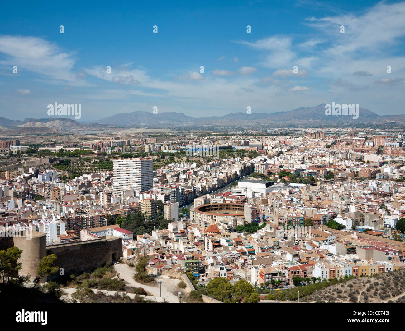 Ansicht von Alicante aus die Burg Santa Bárbara Stockfoto