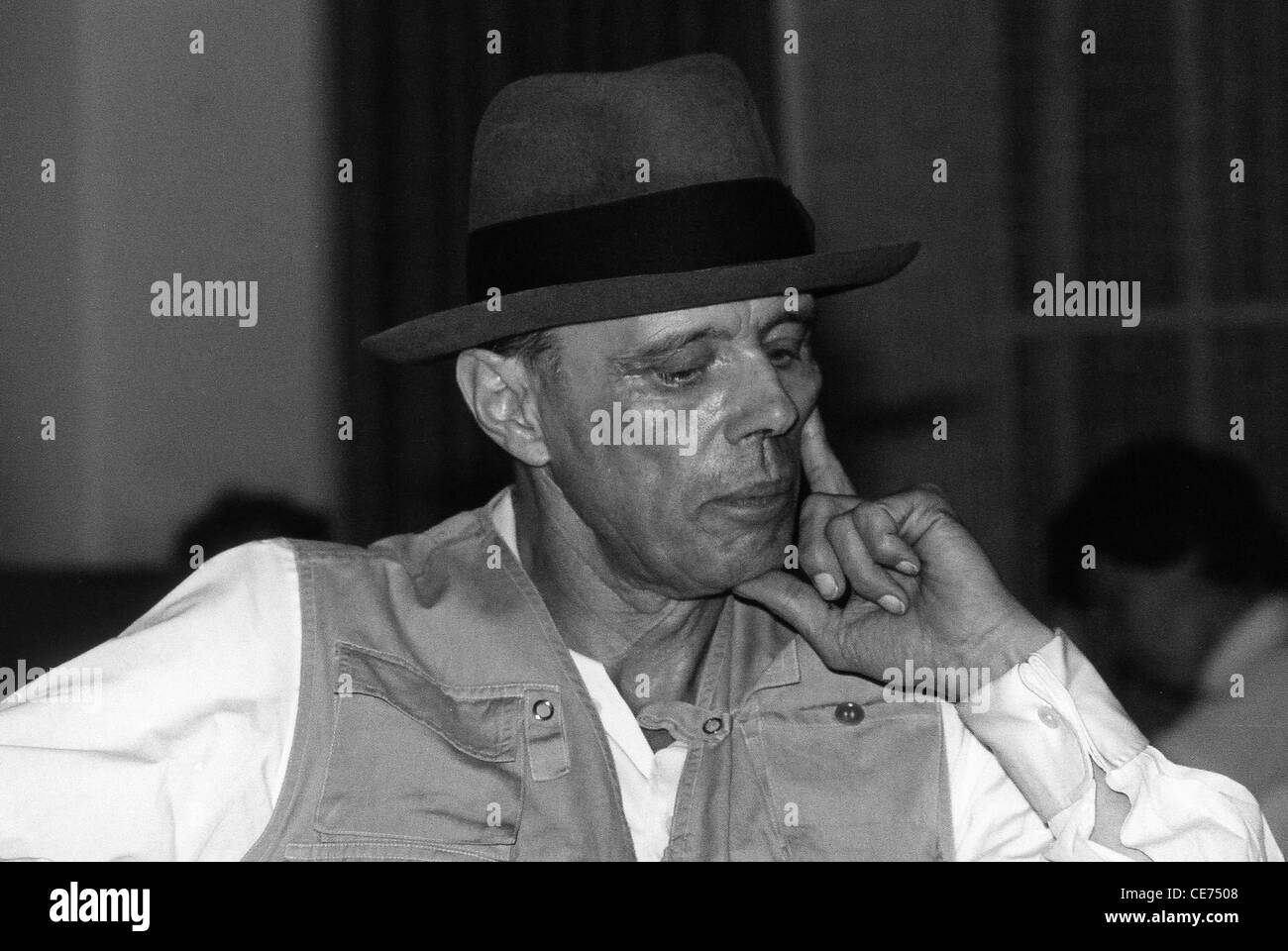 Joseph beuys installation Fotos und Bildmaterial in hoher Auflösung