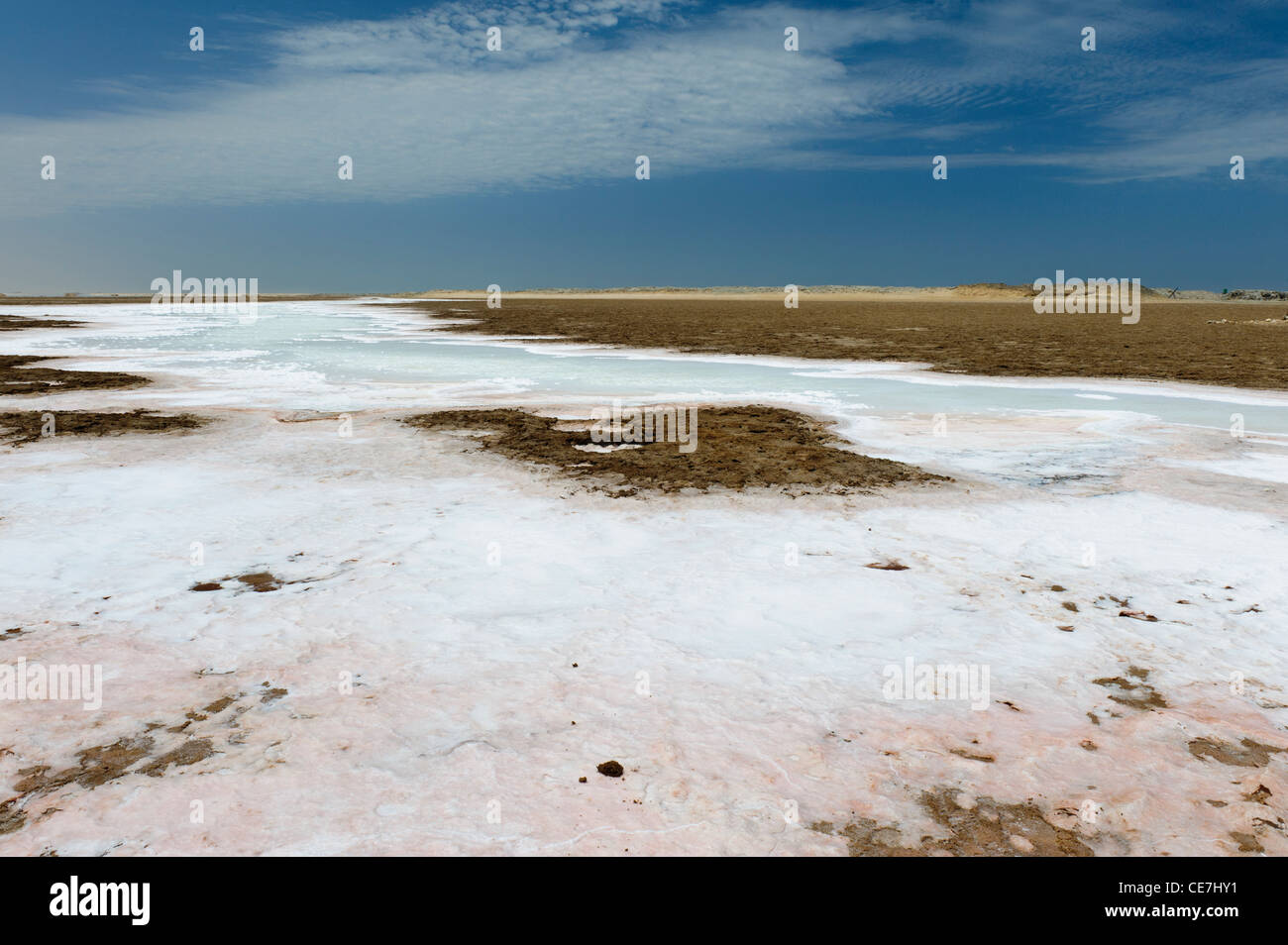 Salzpfanne entlang der Skelettküste, Namibia. Stockfoto