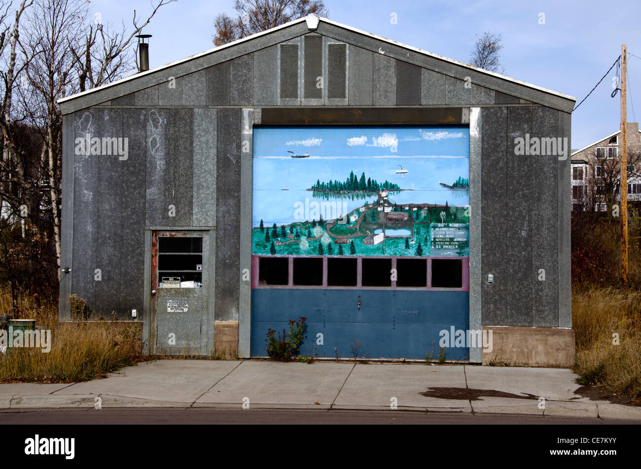 Lyle Saethre Wandgemälde im Grand Marais, Minnesota, einer Künstlerkolonie am Nordufer entlang Lake Superior Stockfoto