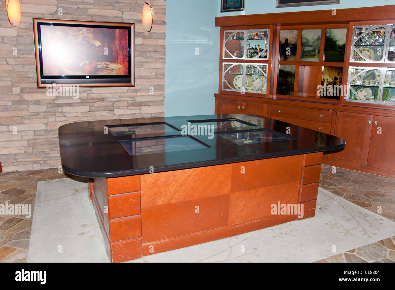 Moderne Kucheninsel Stockfotografie Alamy