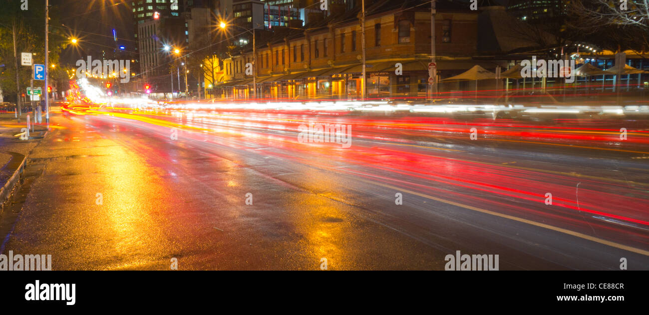 Ampel-Traisl in der Nacht in Melbourne Australien Stockfoto