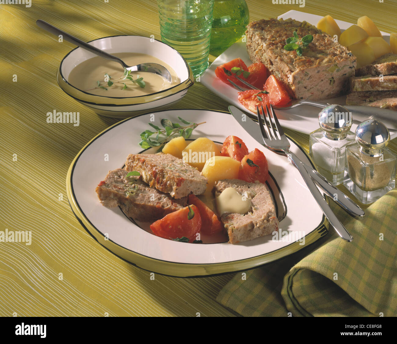 Hackbraten mit quark -Fotos und -Bildmaterial in hoher Auflösung – Alamy