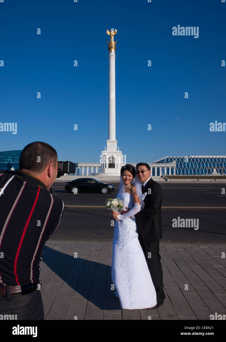 Hochzeit Bild auf Kasachisch Eli quadratisch, Astana, Kasachstan Stockfoto