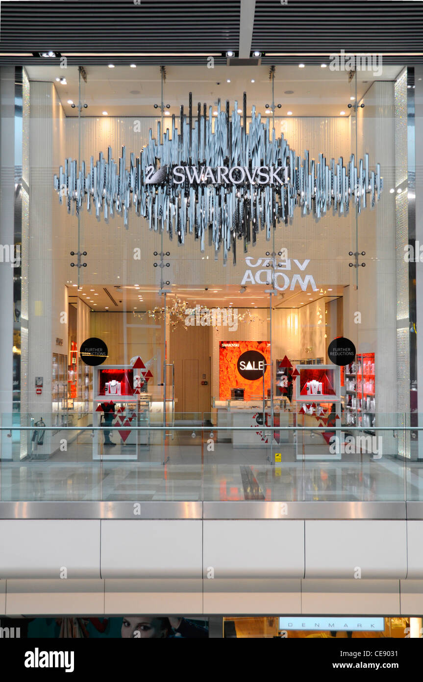 Swarovski Crystal Business Store Shop vorne & Eingang in Westfield Einkaufszentrum Stratford City Newham East London England Großbritannien Stockfoto