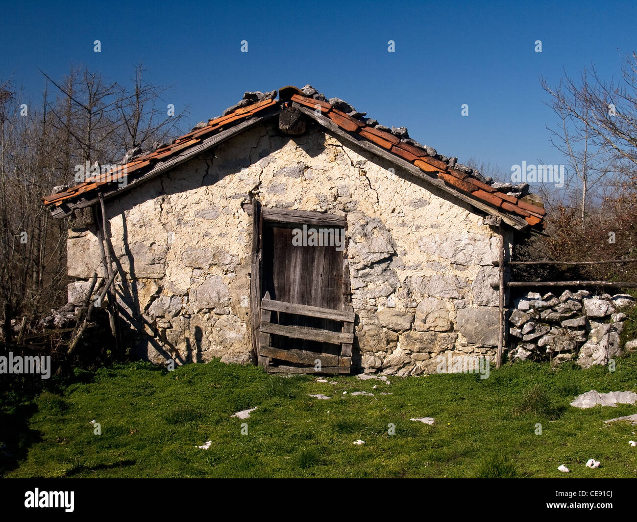 Stein-Sheppard, Hütte, im Baskenland (Spanien) Bergen für traditionelle Transhumanz. Stockfoto