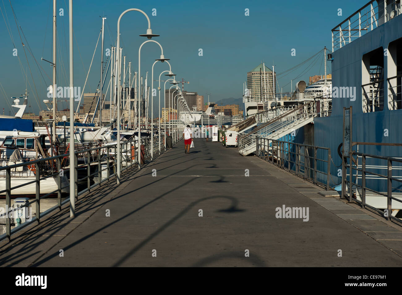 Der alte Hafen von Genua-Italien Stockfoto