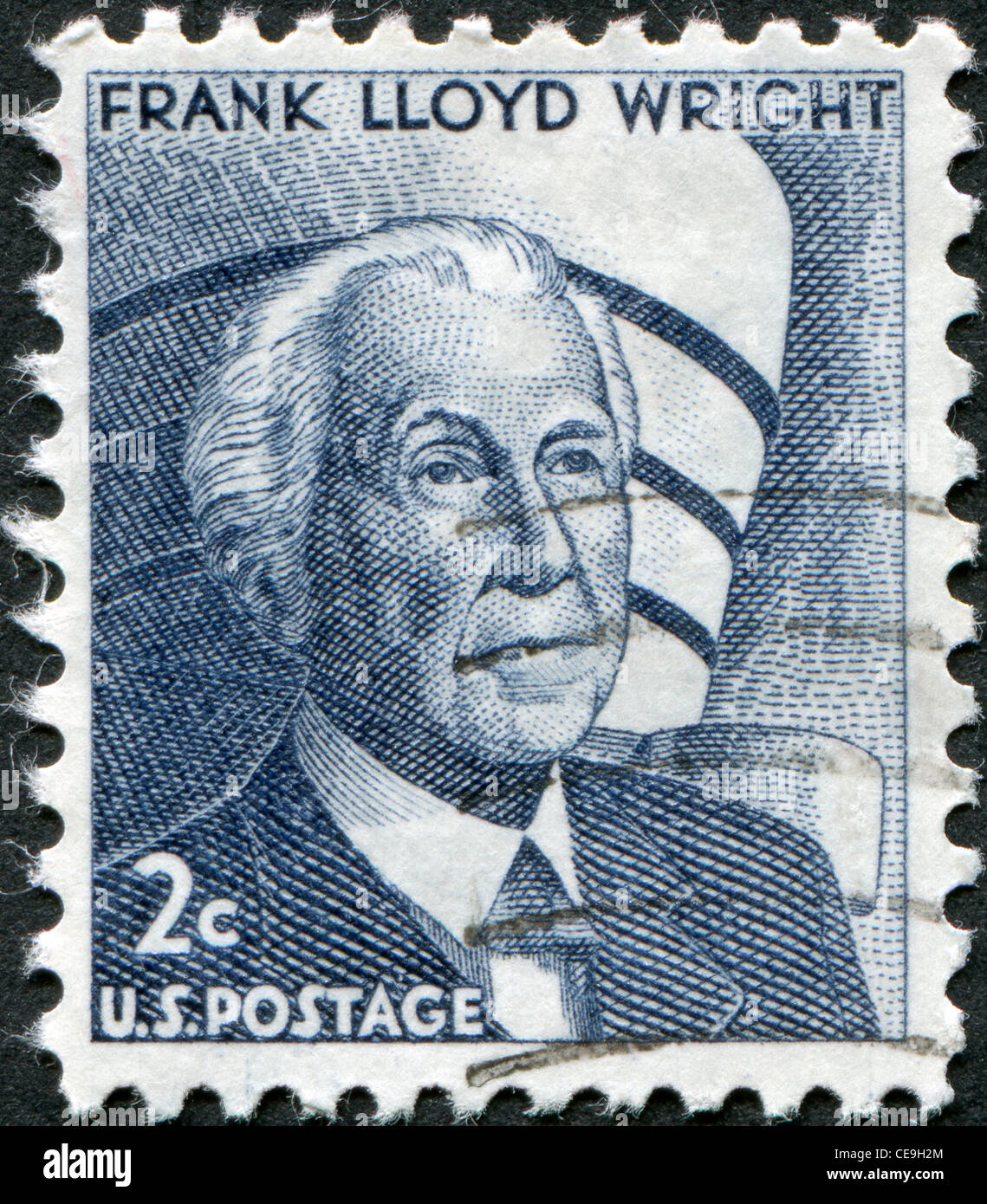 USA - ca. 1966: Eine Briefmarke gedruckt in den USA zeigt ein Frank Lloyd Wright und das Guggenheim-Museum, ca. 1966 Stockfoto
