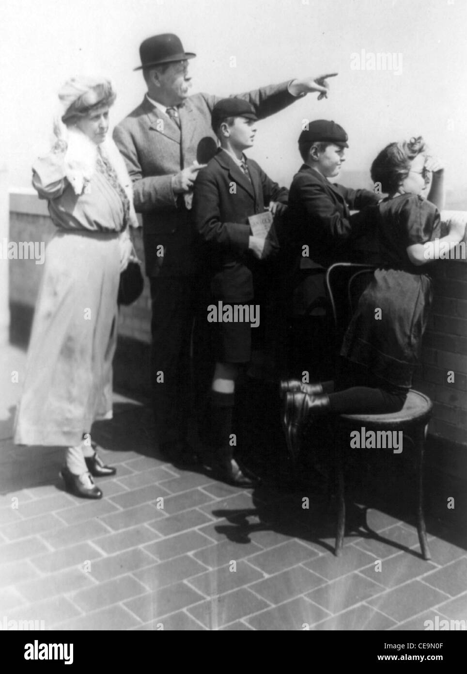 Sir Arthur Conan Doyle und Familie Stockfoto