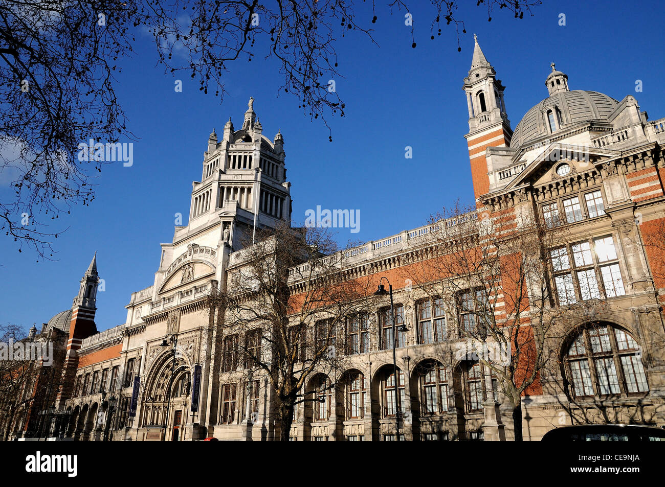 Außenseite des Victoria and Albert Museum, Kensington, London Stockfoto