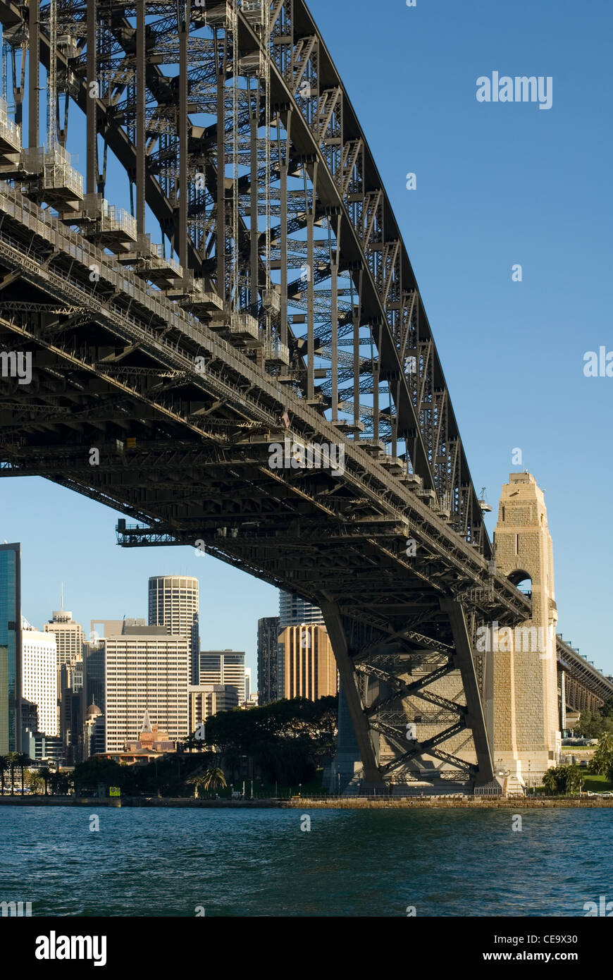 Das imposante Bauwerk der Sydney Harbour Bridge, Sydney, New South Wales, Australien Stockfoto