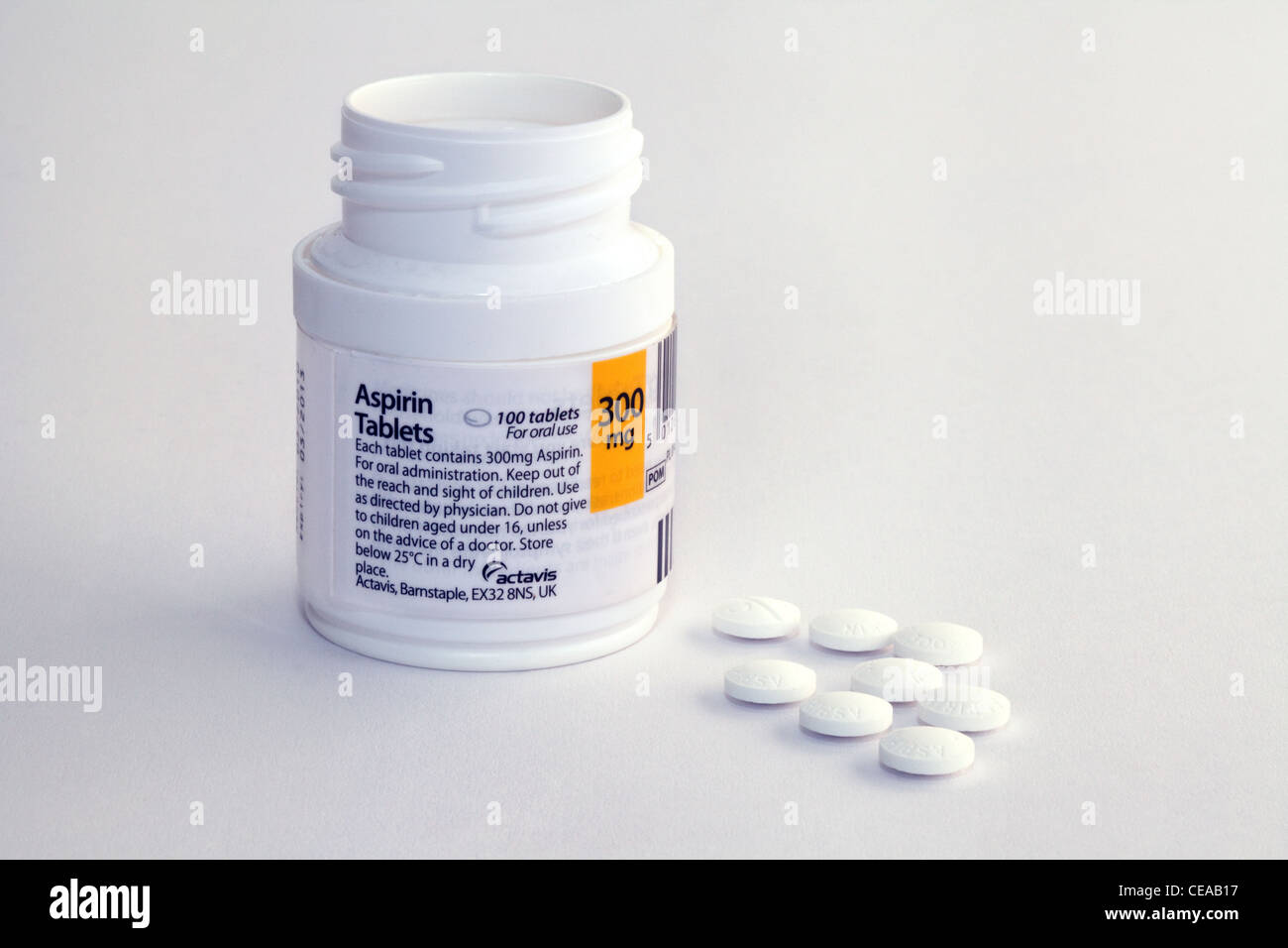 Eine Flasche Aspirin-Tabletten, UK Stockfoto
