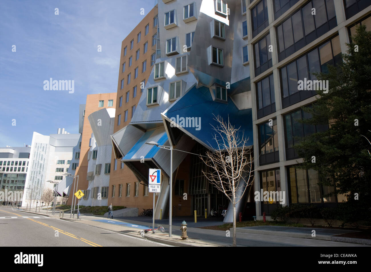 Modernes Gebäude des MIT in Cambridge Stockfoto
