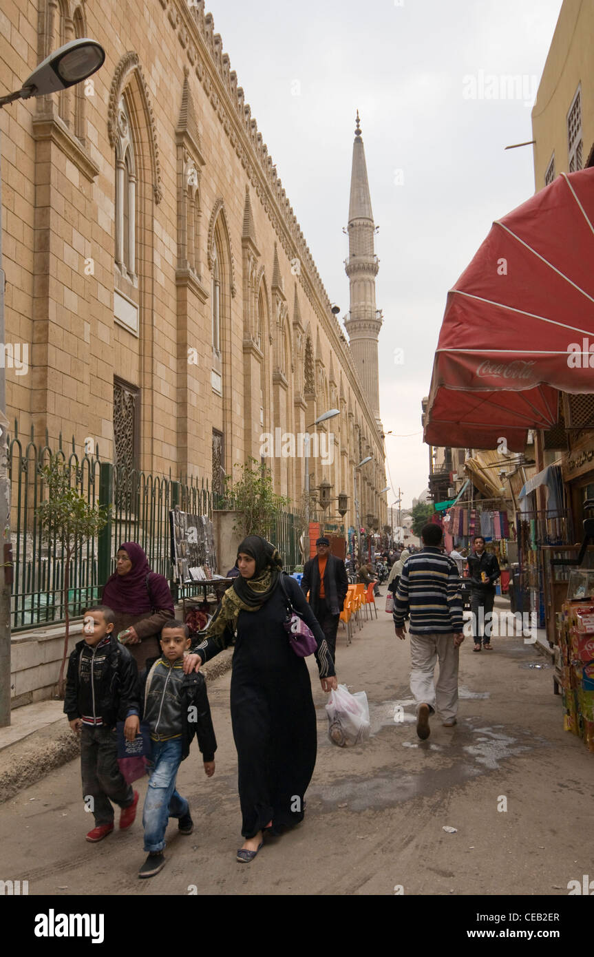 Al-Hussein-Moschee am Eingang des Khan El Khalili Markt Alt-Kairo-Ägypten Stockfoto