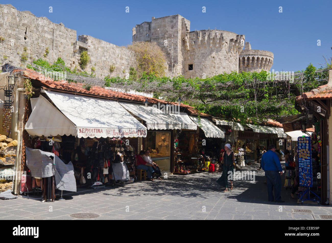 Mittelalterliche Stadt Rhodos Geschäfte, Rhodos, Dodekanes, Griechenland Stockfoto