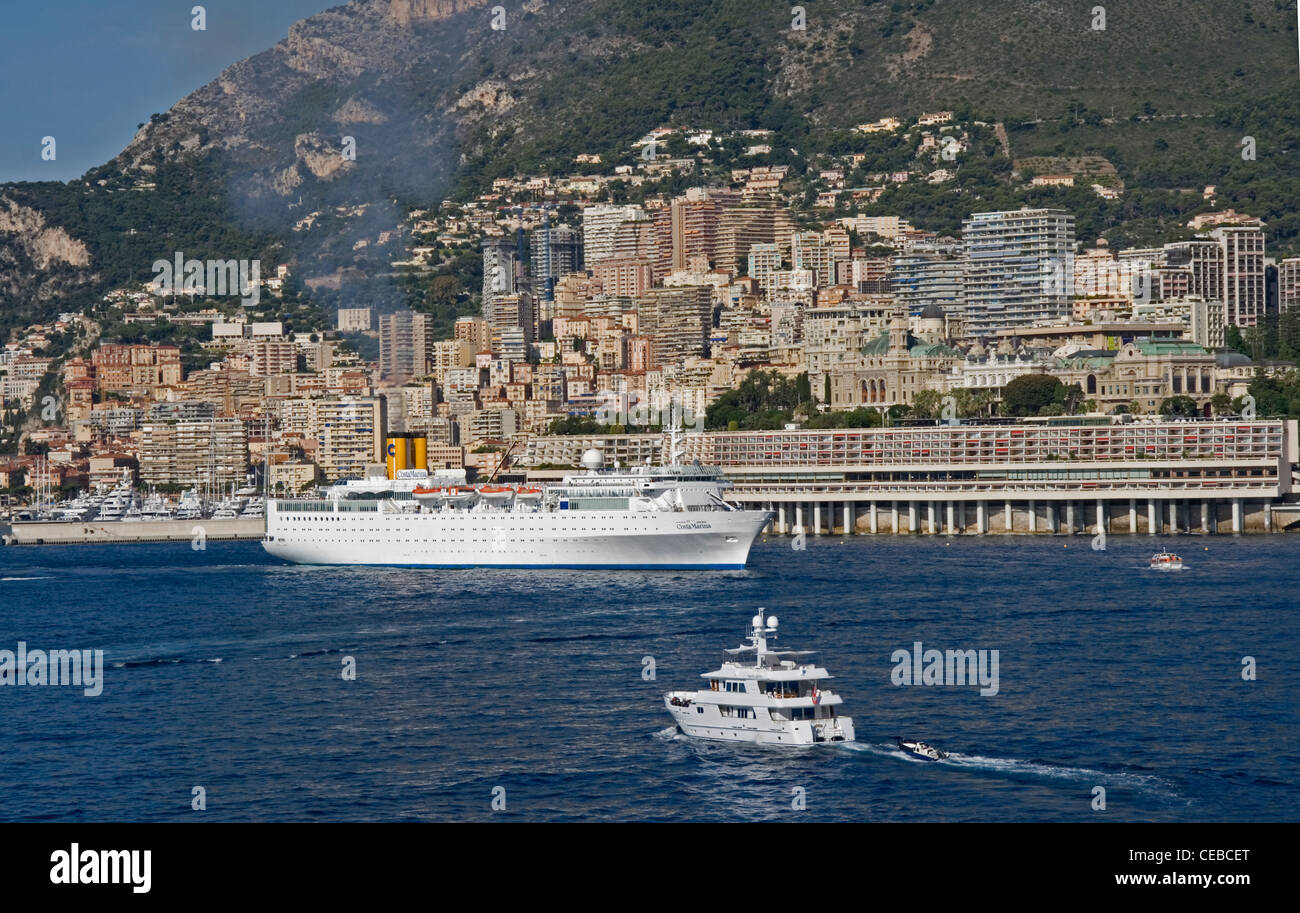 Die Costa Marina, Teil der Costa Cruises Schifffahrtslinie, die ab Monte Carlo segelt Stockfoto