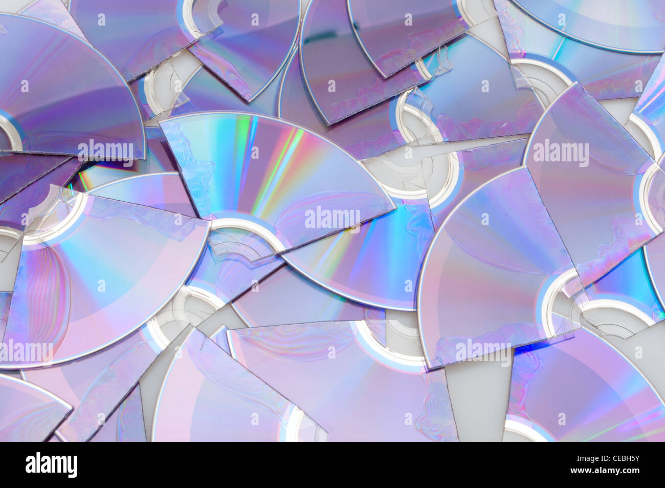 Hintergrund der Stücke von defekten CD Compact Discs Stockfoto