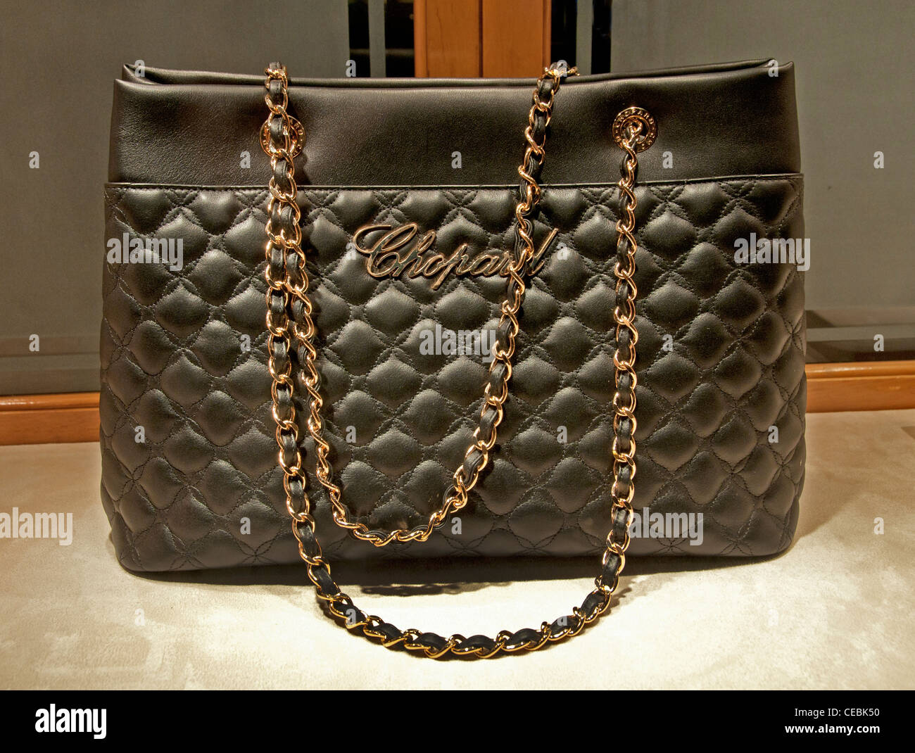 Chopard Tasche Paris Frankreich Modedesignerin Couturier Rue Faubourg Saint Honoré Stockfoto