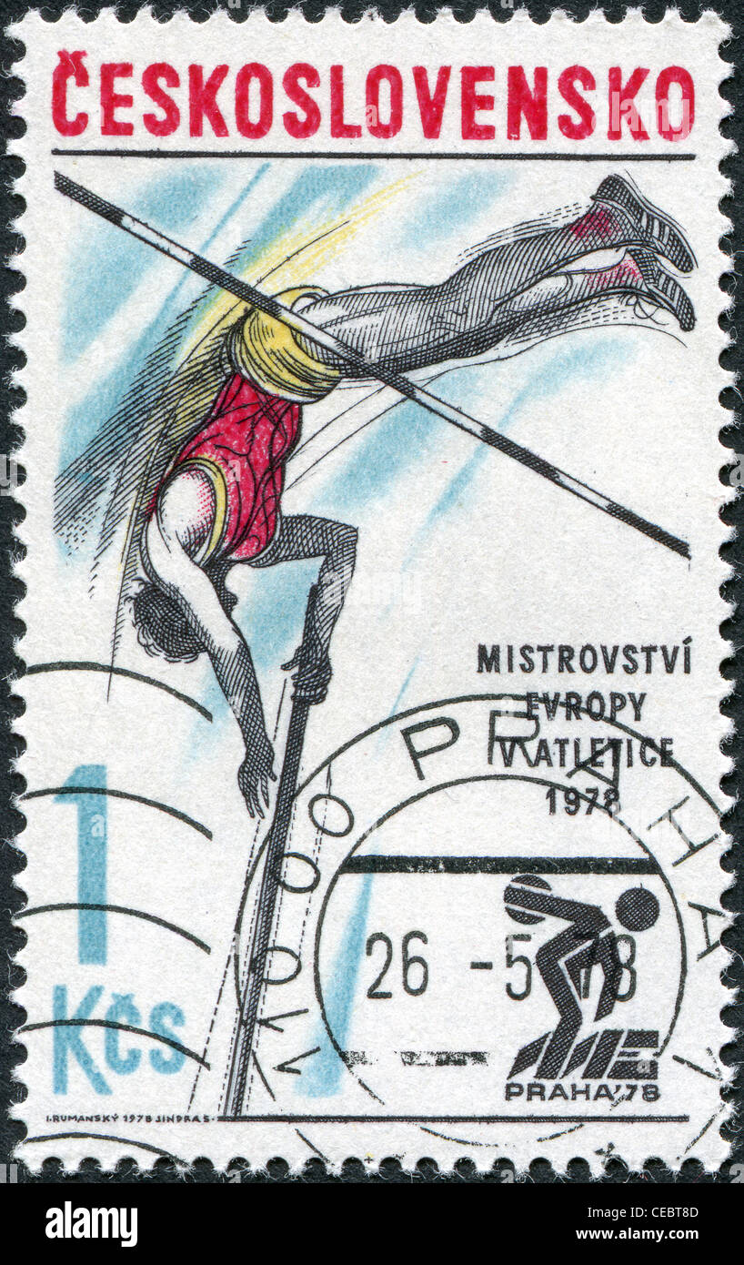 Eine Briefmarke gedruckt in der Tschechoslowakei, gewidmet 5. European Athletic Championships, Prag, zeigt Stabhochsprung, ca. 1978 Stockfoto