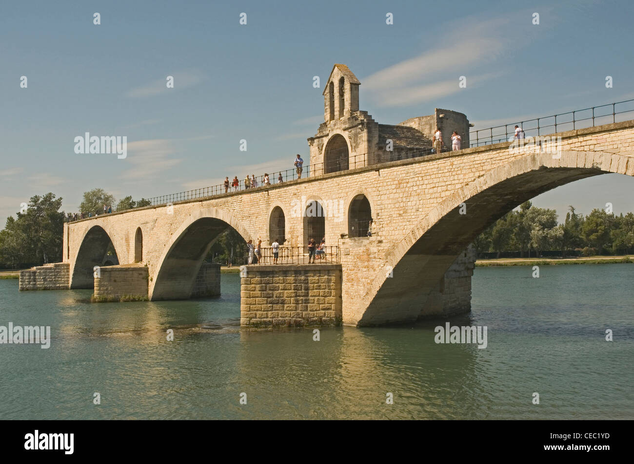 Europa, Frankreich, Avignon, Le Pont d ' Avignon über der Rhone Stockfoto