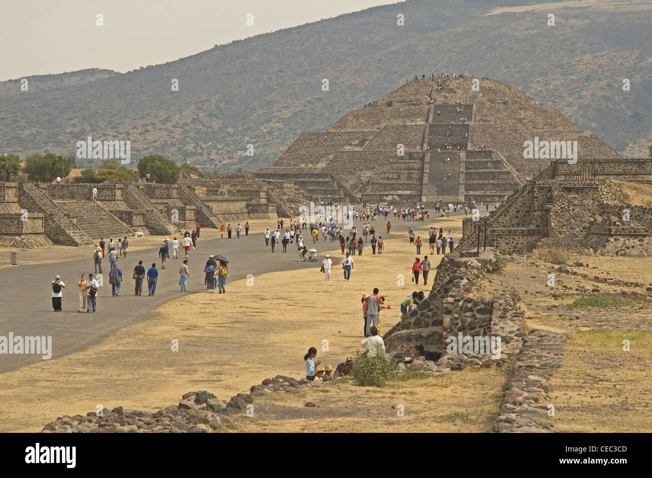 Mexiko, Mexiko-Stadt Teotihuacan (1. C AD), Plaza des Mondes und der Straße der Toten Stockfoto