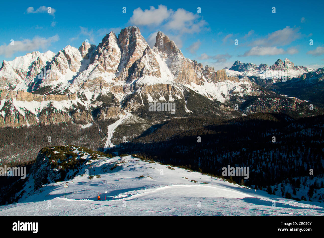 Monte Cristallo gesehen von Faloria in Cortina d ' Ampezzo, Dolomiten, Italien Stockfoto