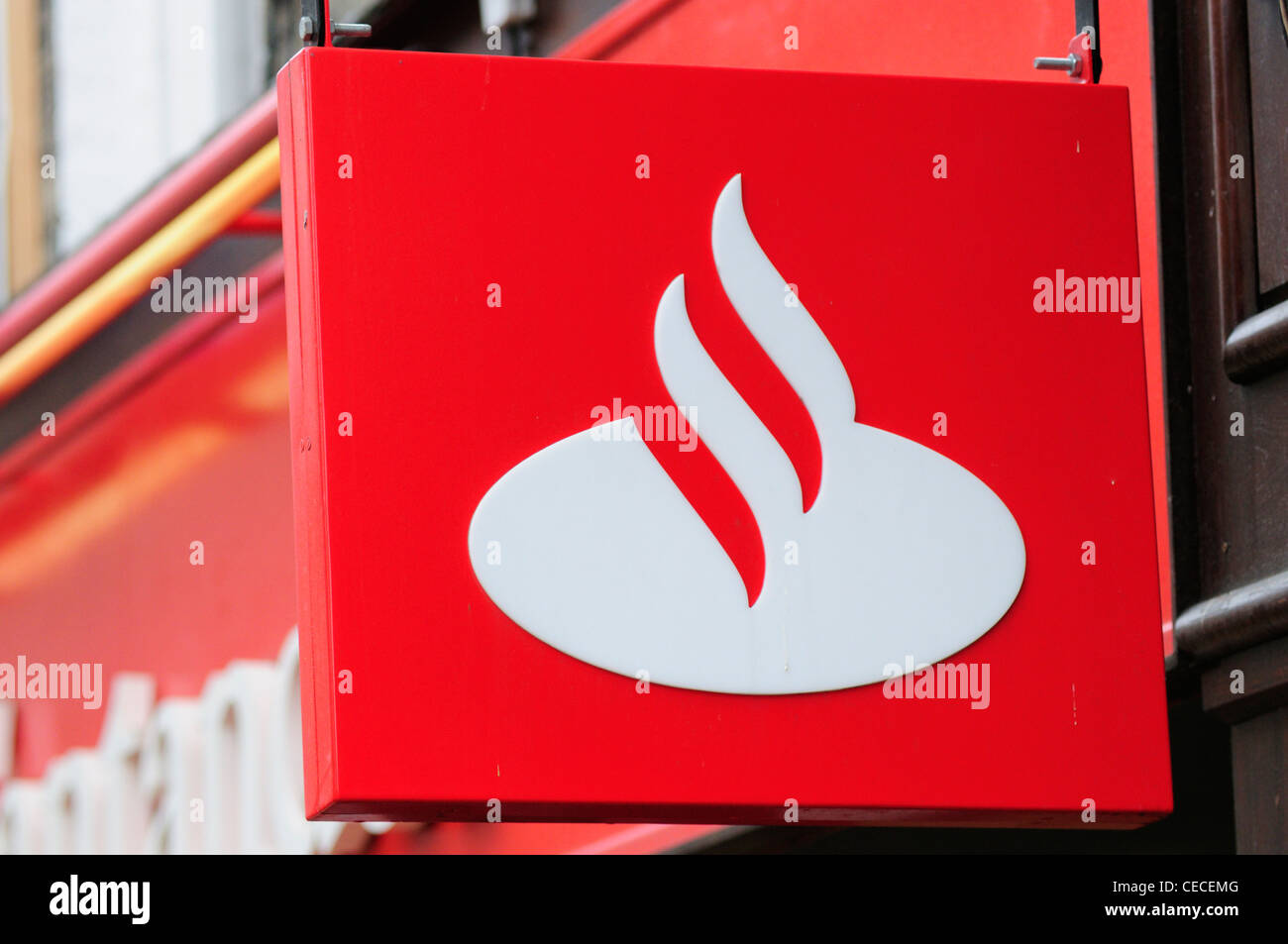 Santander Bank Zeichen Symbol Logo, Cambridge, England, UK Stockfoto