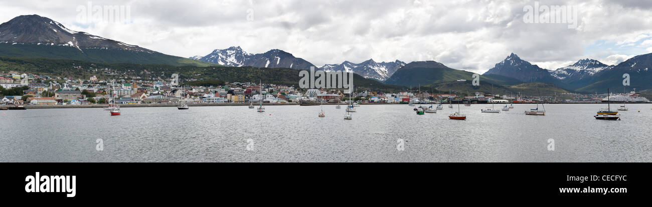 Panorama von Ushuaia, Feuerland, Argentinien. Stockfoto