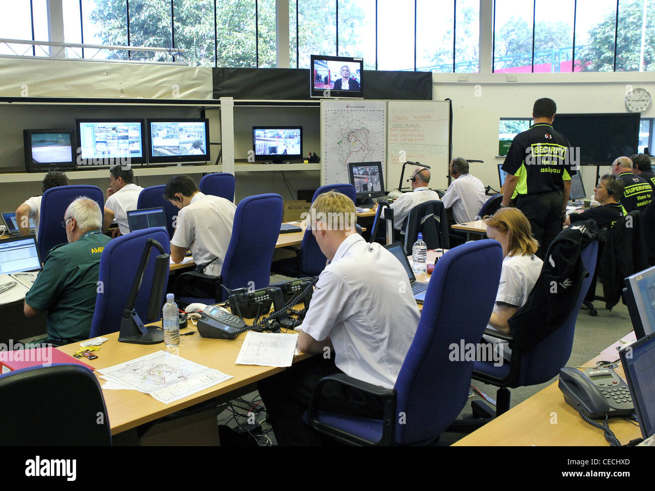 Polizei Sicherheit Kontrollraum für die britische Formel-1-Grand-Prix Stockfoto