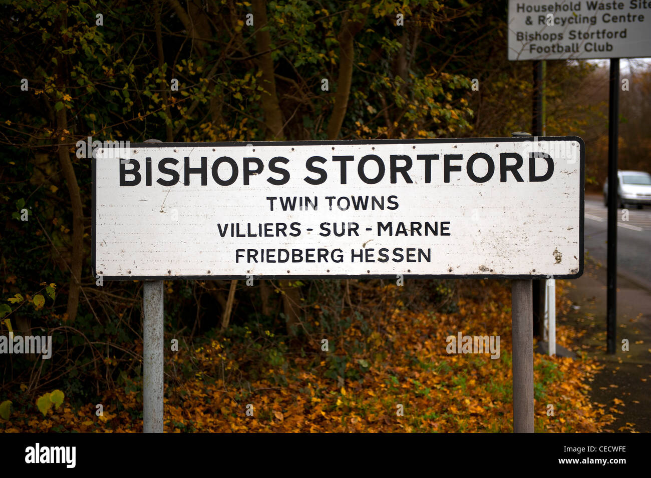 Bishops Stortford, Hertfordshire, England. Gemeinderäte haben gestimmt, nicht weiterhin mit der Stadt gewunden wird. Stockfoto
